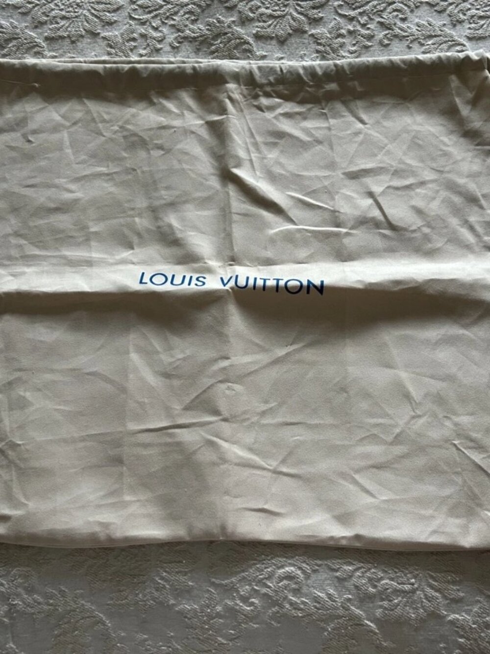 Authentic Louis Vuitton Dust Bag 18”x21” 100% Cotton Cream Blue String
